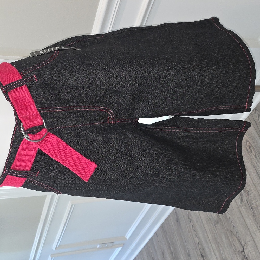 Qruel Black Denim Shorts with Pink Belt NWT